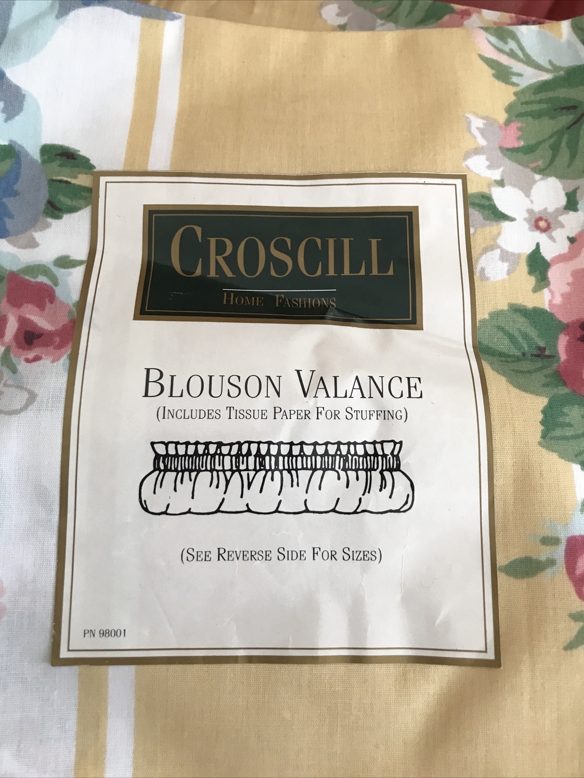 NWT Croscill Blouson Valance Yellow Floral 17.5″ L x 88″ W