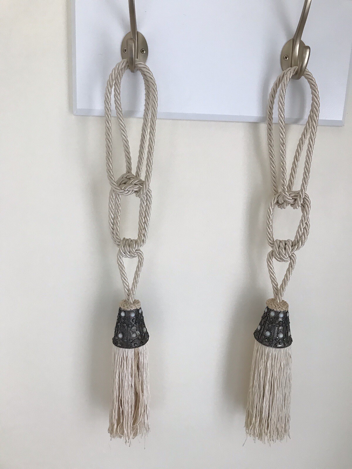 2 Vintage Curtain Tiebacks With Xtra Large Tassels Off white Cream Beige