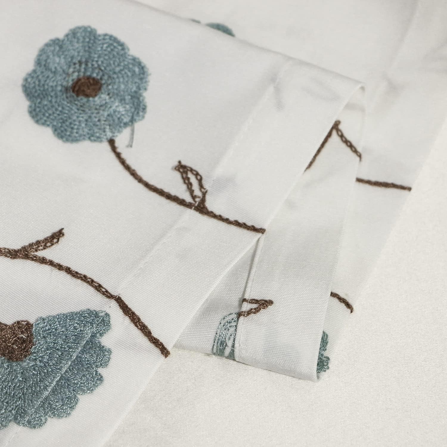 Light-Filtering Blue Floral Valance for Living Room or Kitchen, 52×18 Inches