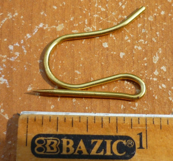 (28) Vintage Solid Brass Round 1″ PIN-ON Drapery Hooks Curtain