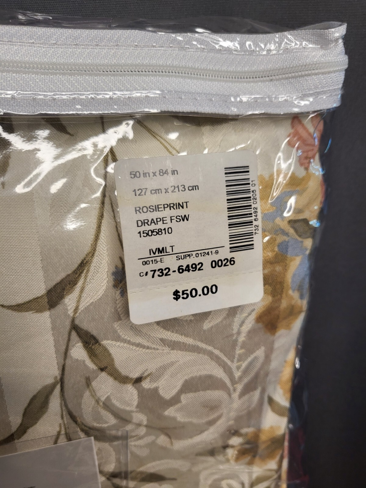 JC PENNEY HOME COLLECTION ONE PINCH-PLEATED PAIR ROSIEPRINT DRAPES 50 X 84 IN