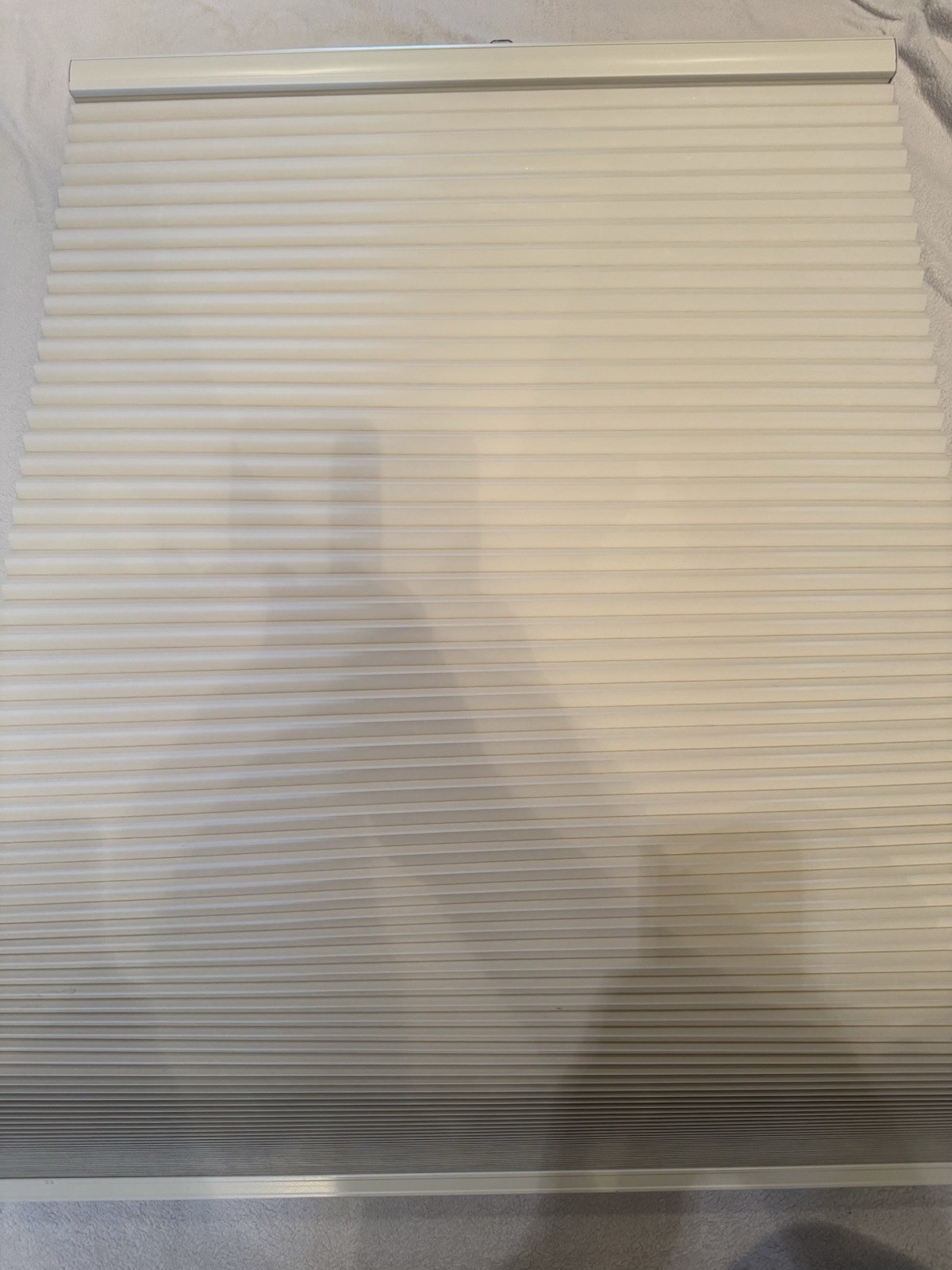 Lutron Serena Honeycomb Shade 49.25 Inch By 70inches. Very Nice Condition