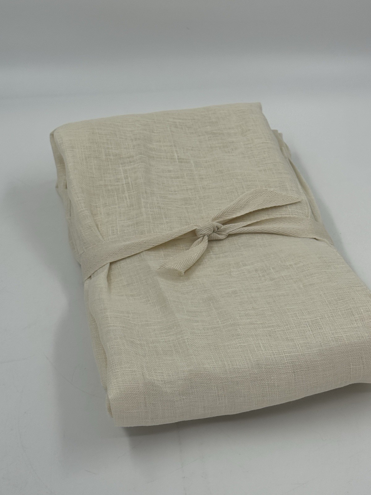 New West Elm European Flax Linen Sheer Curtain, Alabaster 48×108, FLAW READ