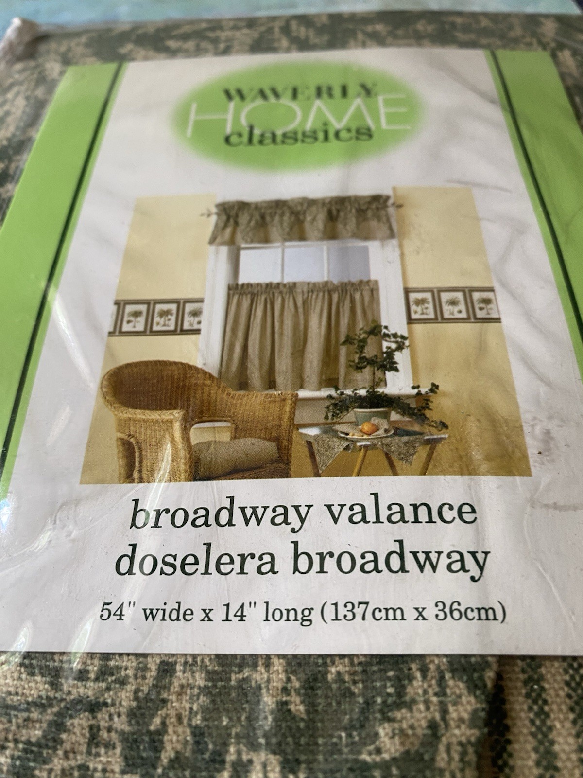 Waverly Vintage Fernwood Home Classics Broadway Valance New