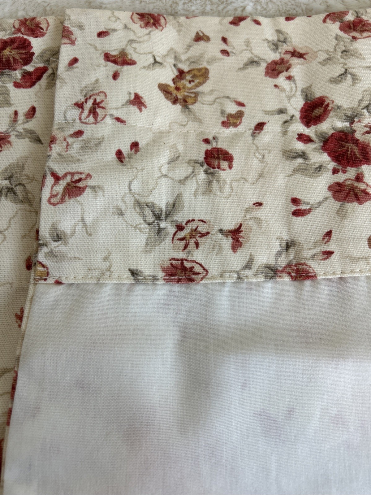 1 Waverly Norfolk Rose Garden Room Floral valance Gingham Trim rod pocket 52 x15