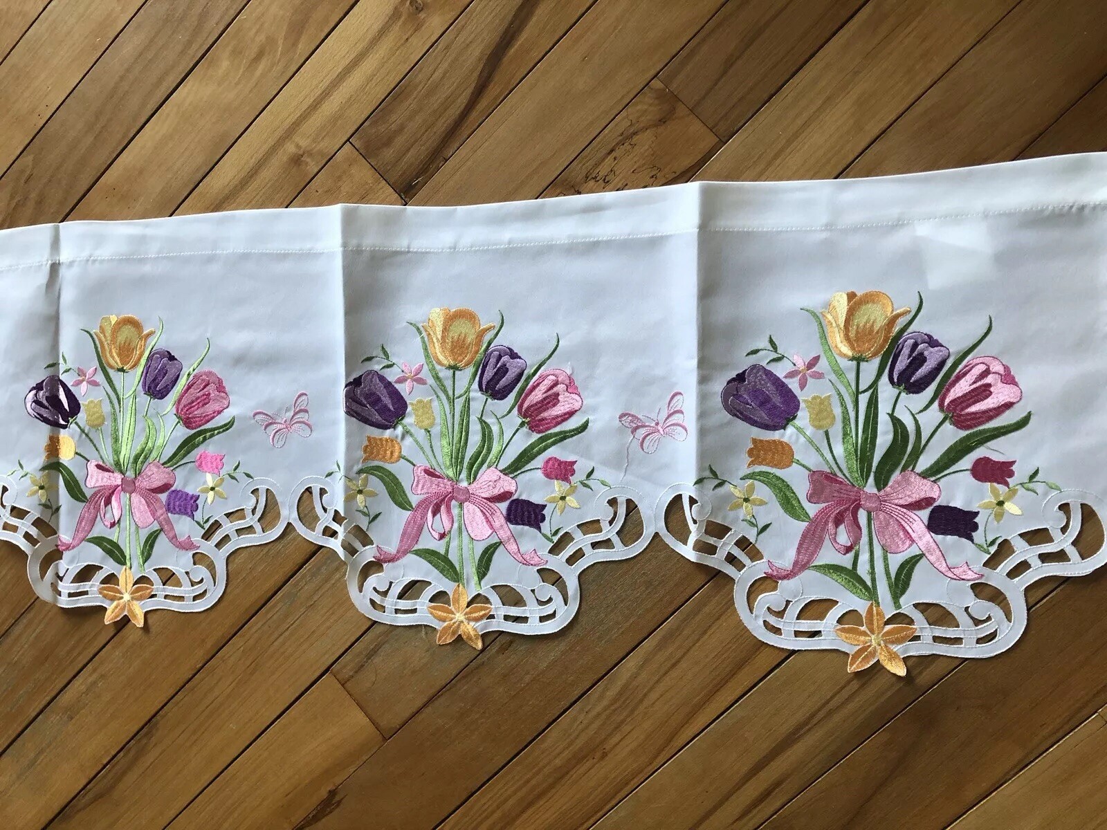 Springtime Tulip Embroidered Cutout Valance Blooms Flower Bouquet Window Valance