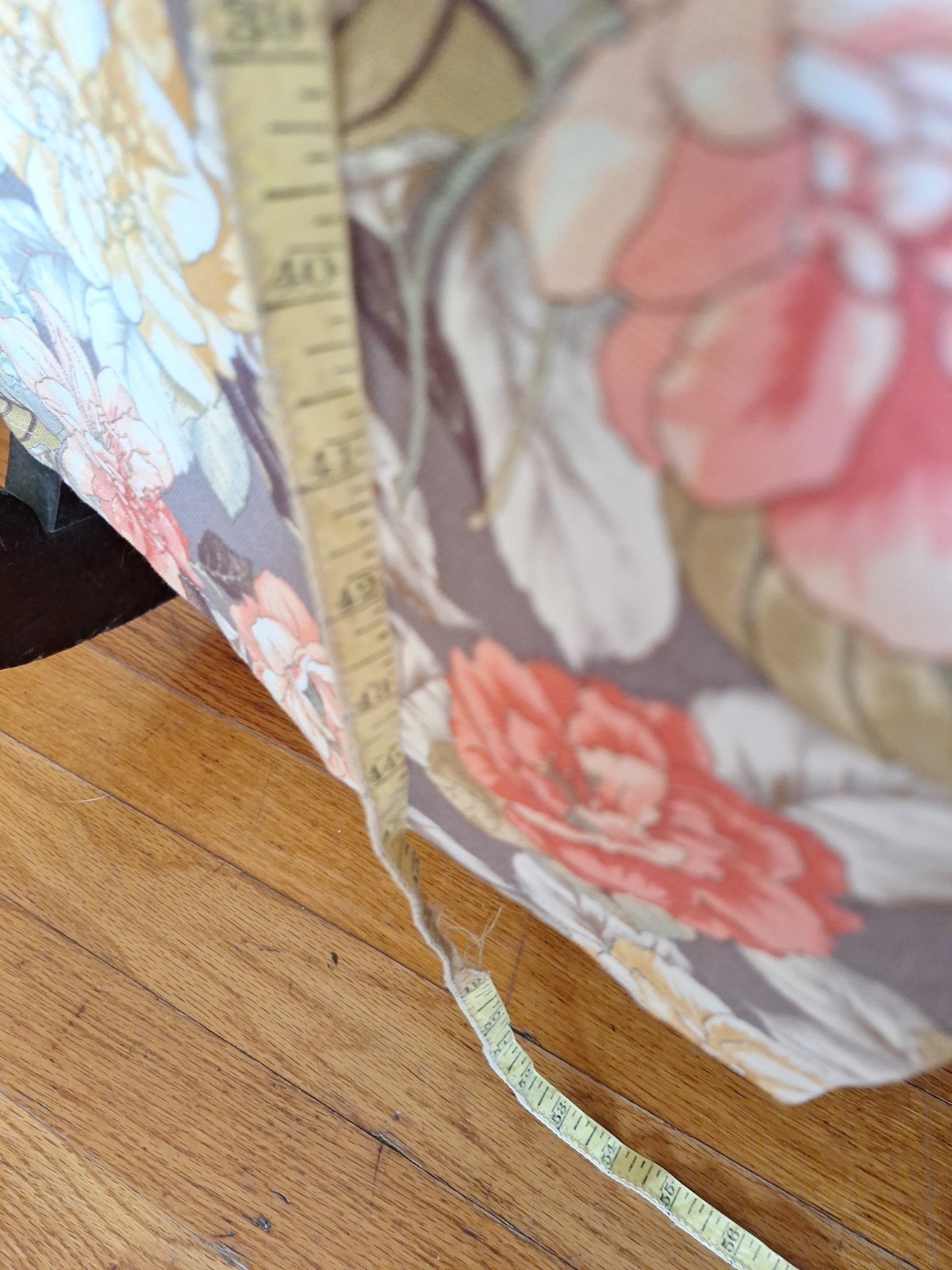 2 Waverly Peach Cabbage Roses On Gray Curtain Panels 44×44