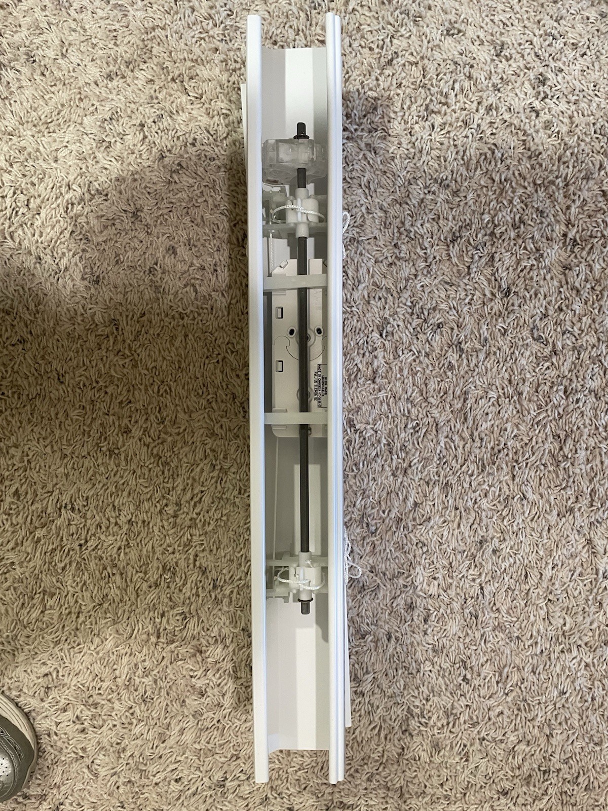 Nien Made Cordless Faux Wood Blinds White ~20.5” Wide Open Box