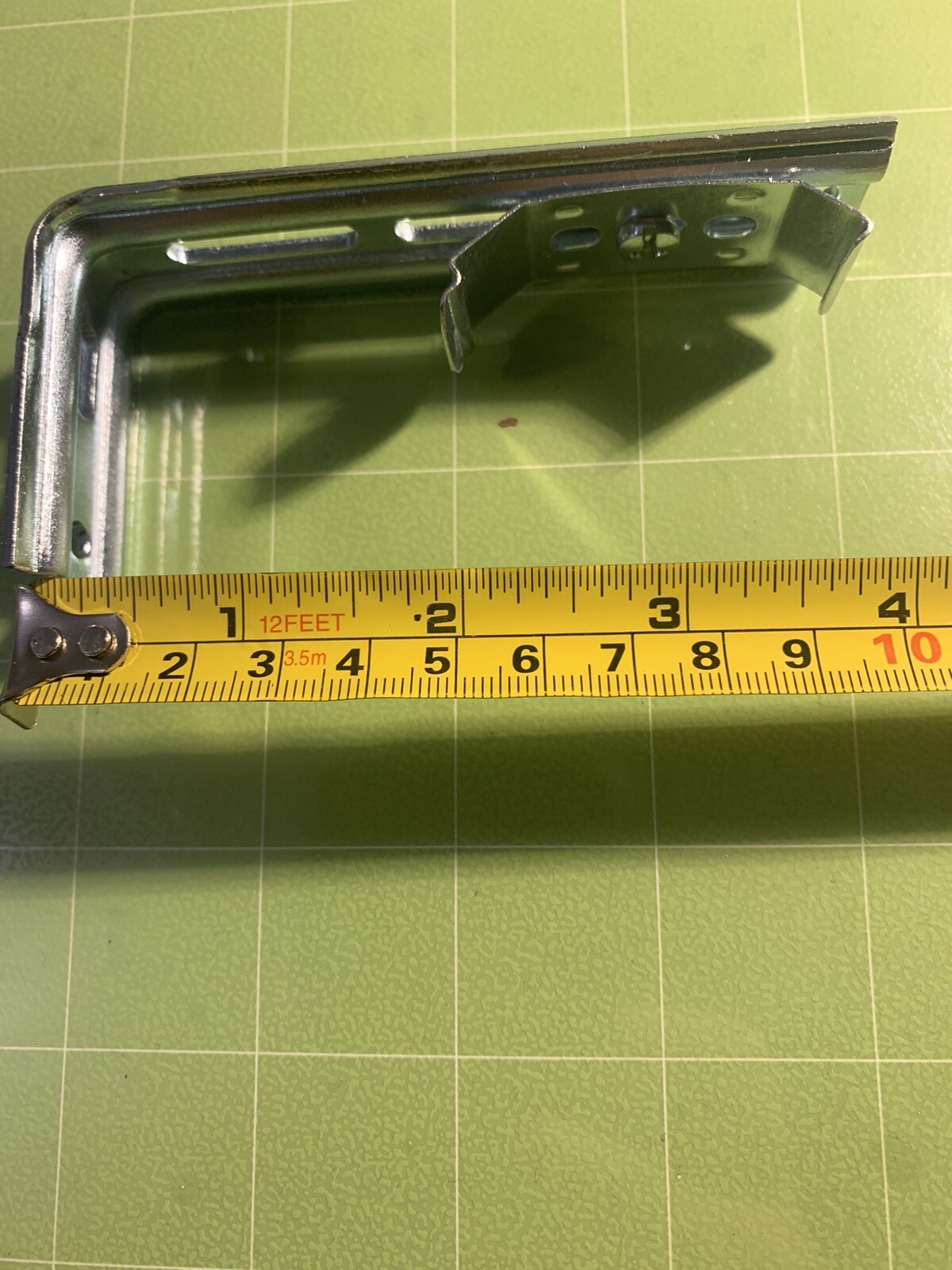 VERTICAL BLIND OUTSIDE MOUNT BRACKET GRABER G-71 & FITS MANY OTHERS – Pair – New