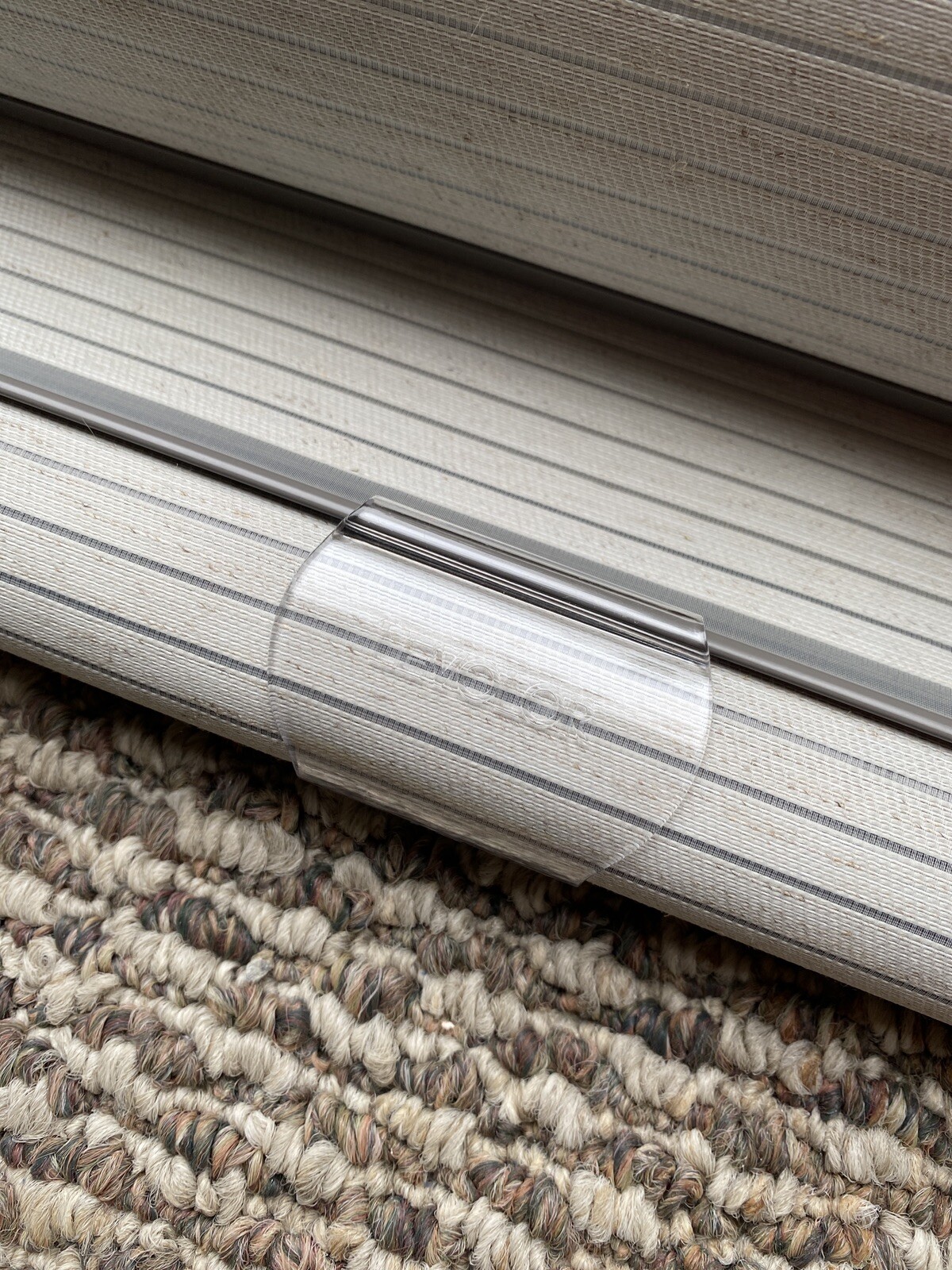 Levolor Banded Cordless Roller Window Shades/Blinds Gray 46-3/4″ W x 57-1/2″ L