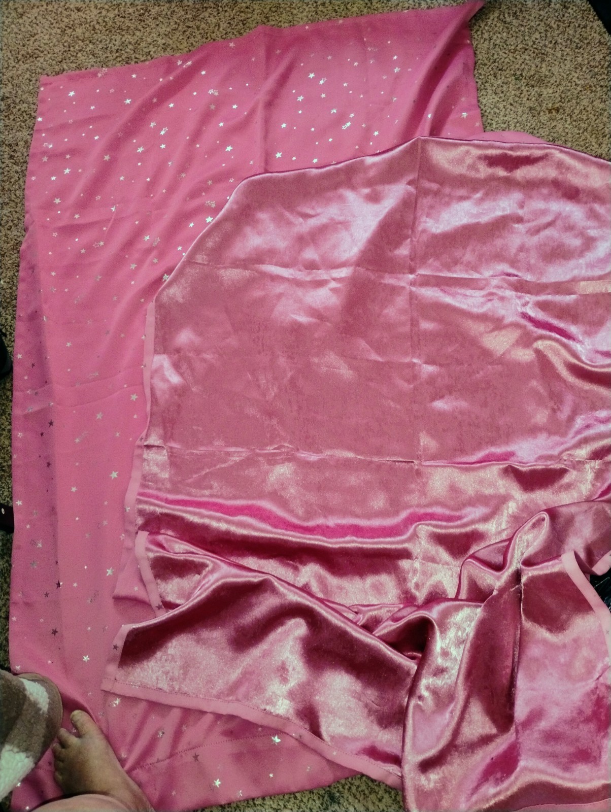 Curtains set of 2 pink with stars