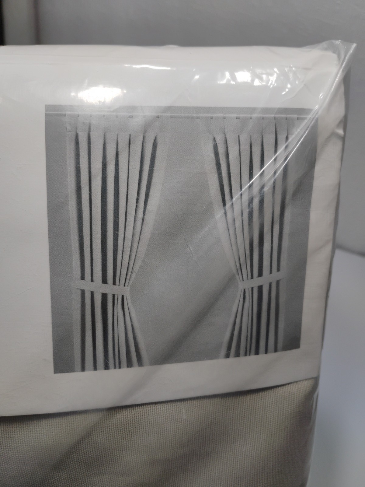 New Sealed Pair IKEA Beige LENDA Curtains 55×118″ Discontinued 300.901.17