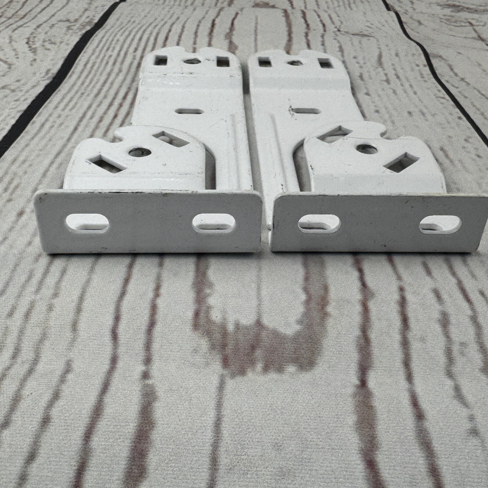 RollEase Double Vertical Skyline Brackets Set SLB660DBVW for Dual Shades – White