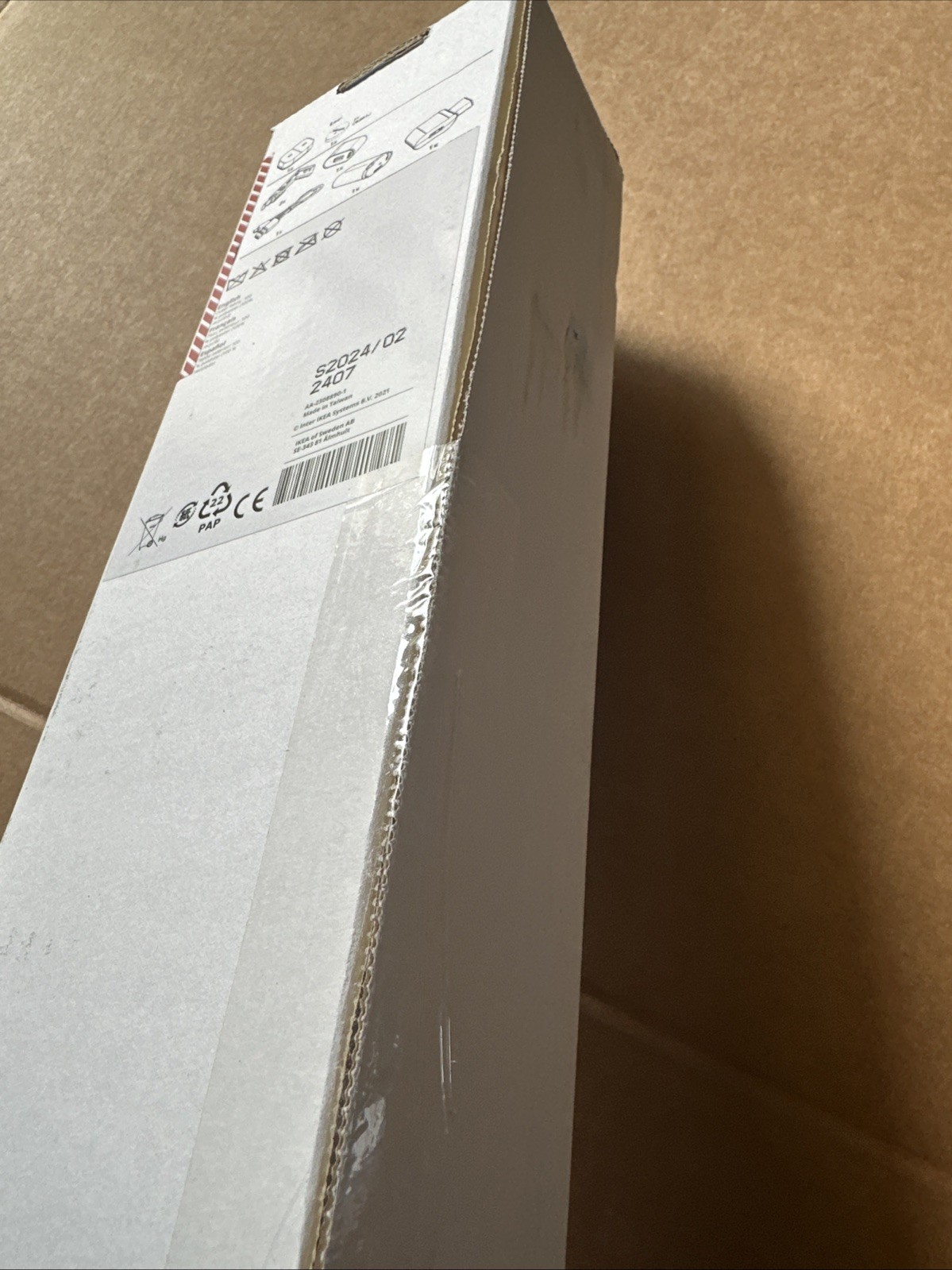 IKEA PRAKTLYSING Smart Cellular Blind 27×76¾” Wireless Battery White-NEW