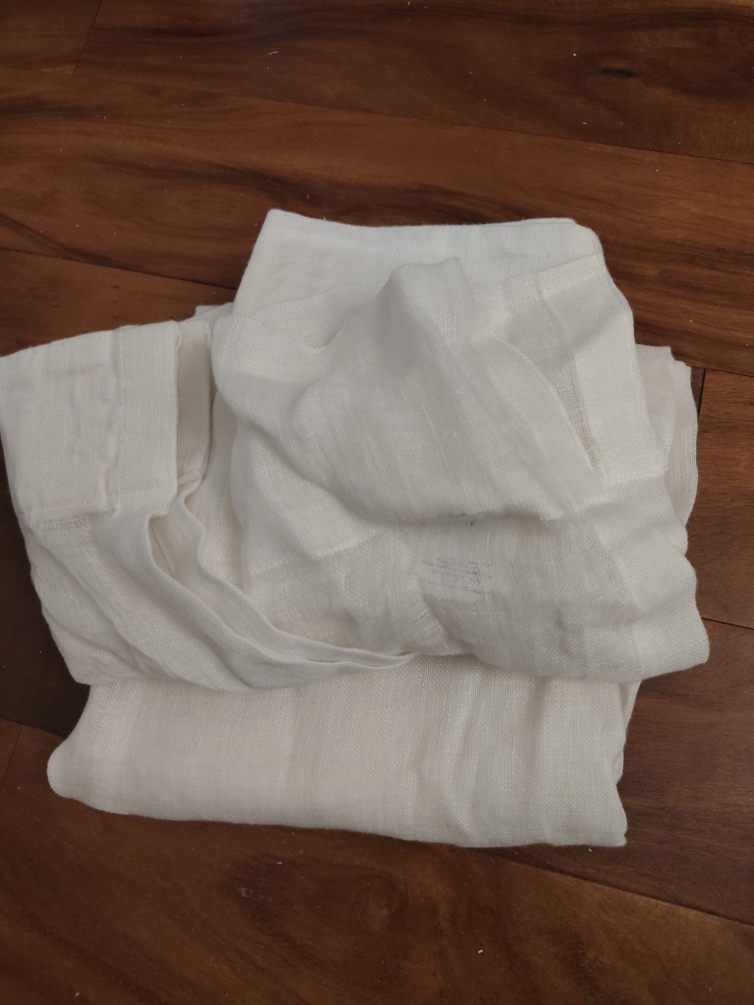 New Pottery Barn Emery Linen Sheer Curtains (1) White 50”x84” 127cmx213 Cm