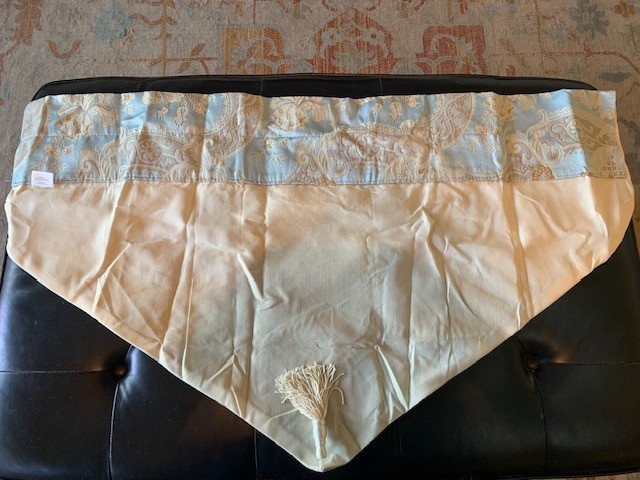 Croscill Home Vintage Napoleon Blue & Gold Pattern Ascot Valance Size 40 x 25