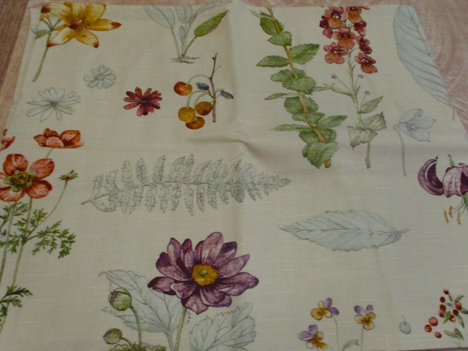 NIP Waverly second spring balloon valance florals berries ferns