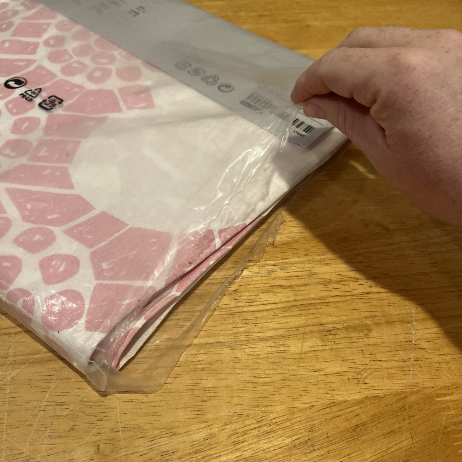 IKEA Curtain Panel Varen Nina Roeraade White Pink 59″ x 118″ Flower Geometric