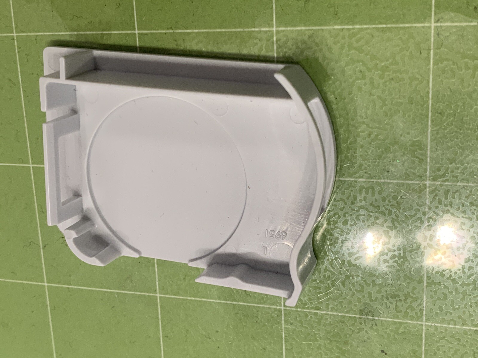 Graber / Bali Left Side White Clutch Cover Cell Shade – Cord Loop System – New