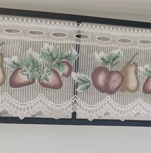Lace Embroidered Fruit Pattern Beige White Rectangular Table Runner Traditional