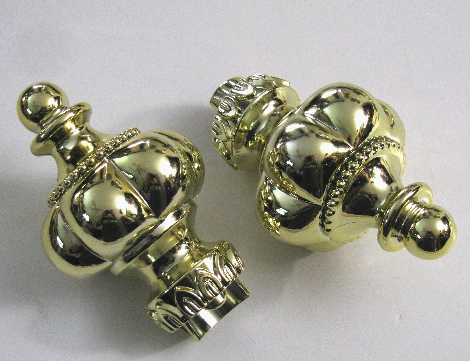 Graber Decorative Traverse Curtain Rod Push in Finials “Alexandria” Bright Brass