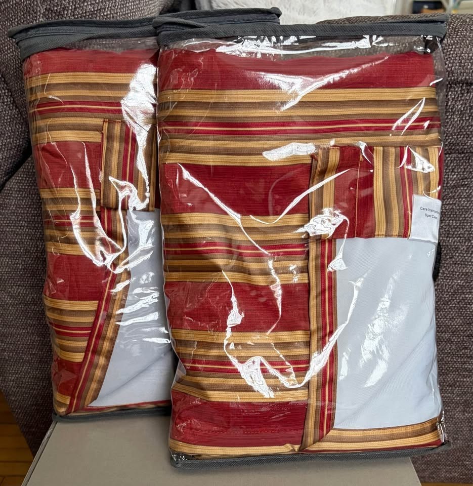 Unbranded 53W x 83L Red and Gold Room-dakening Lined Drapes