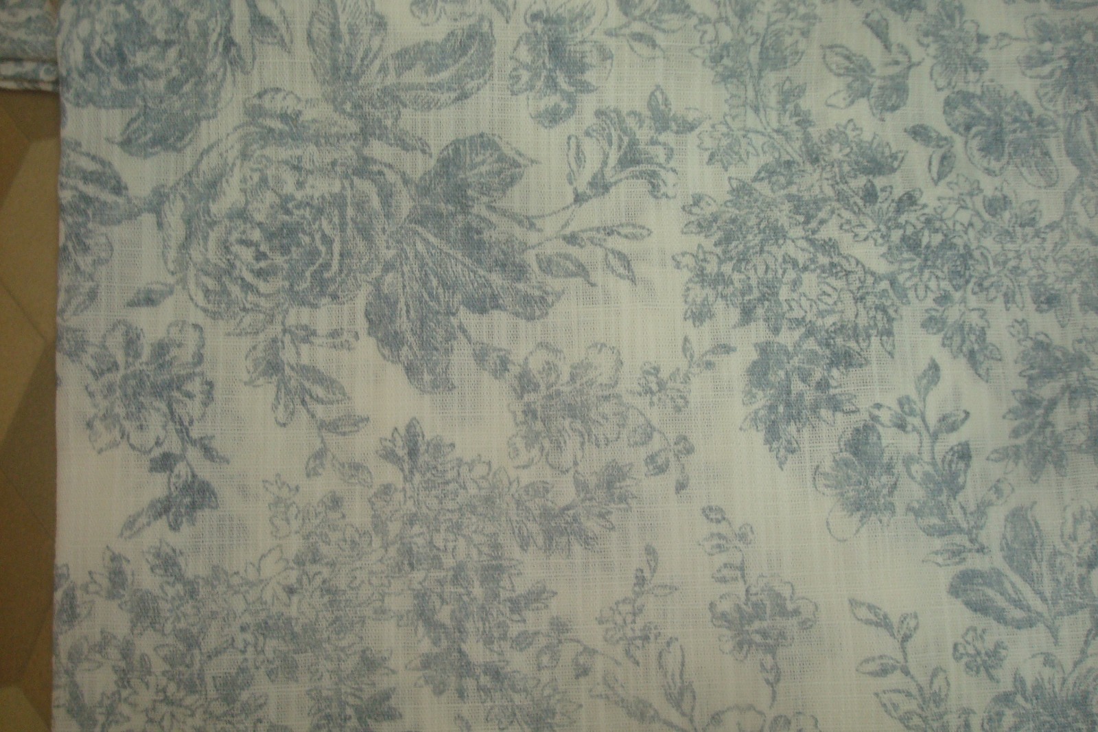 NWT Indigo Pure Collection 2 pc Window Curtain Panels Roses Toile Blue 84″ lg