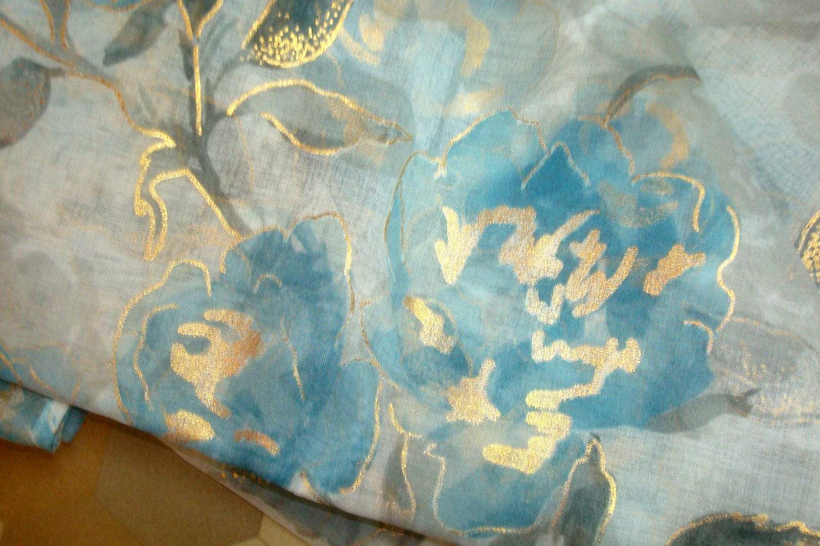 NWT Laura Ashley 4 pc Curtains Metallic Floral Sheer Aqua Gold each 38 x 96″ lg