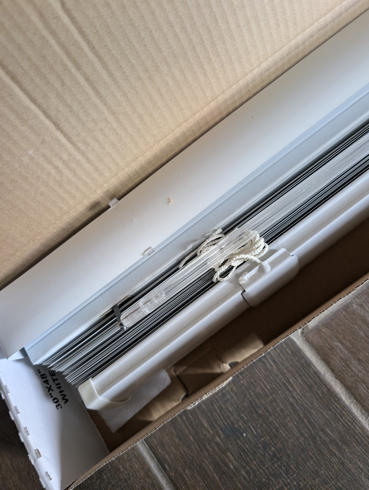 2x Window Images 2 Inch Aluminum Blind, Window Blinds, Blinds 26.5″x 48″
