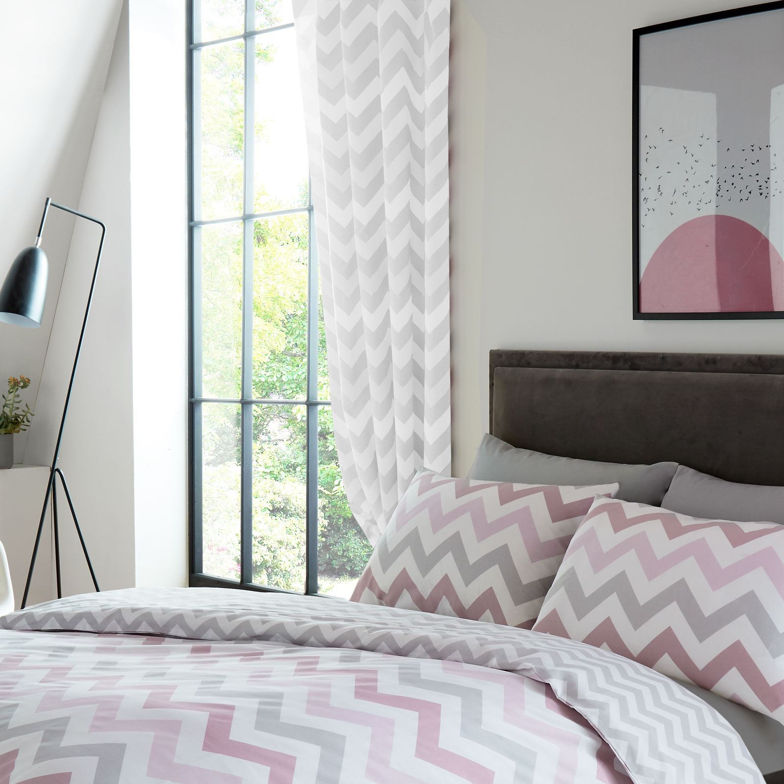 METRO CHEVRON LINED CURTAINS KIDS ADULTS BEDROOM 66″ x 54″ GREY WHITE