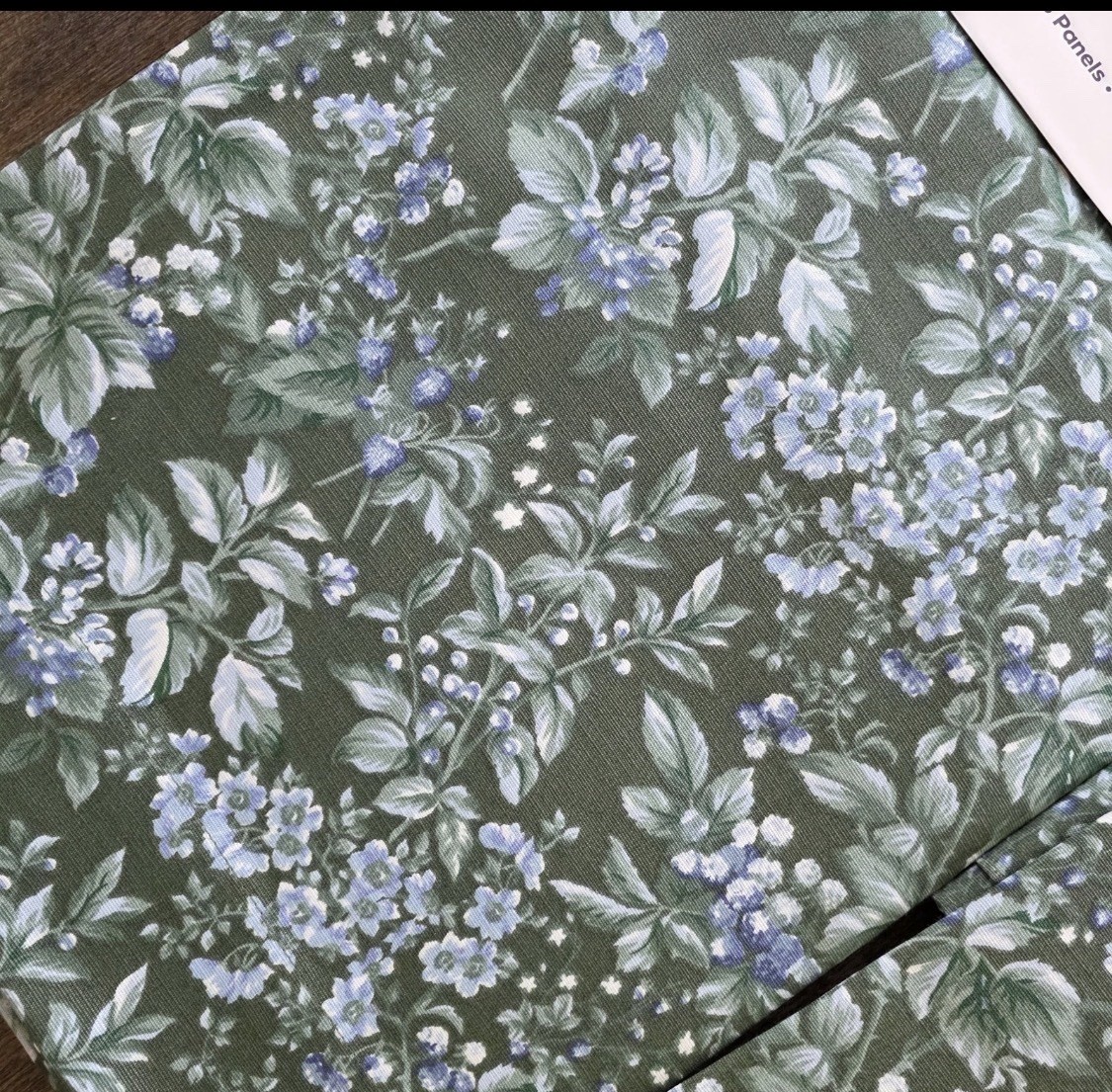 New Laura Ashley BRAMBLE Floral Cotton Blend Window Drapes – 38 x 96″ – Set of 4