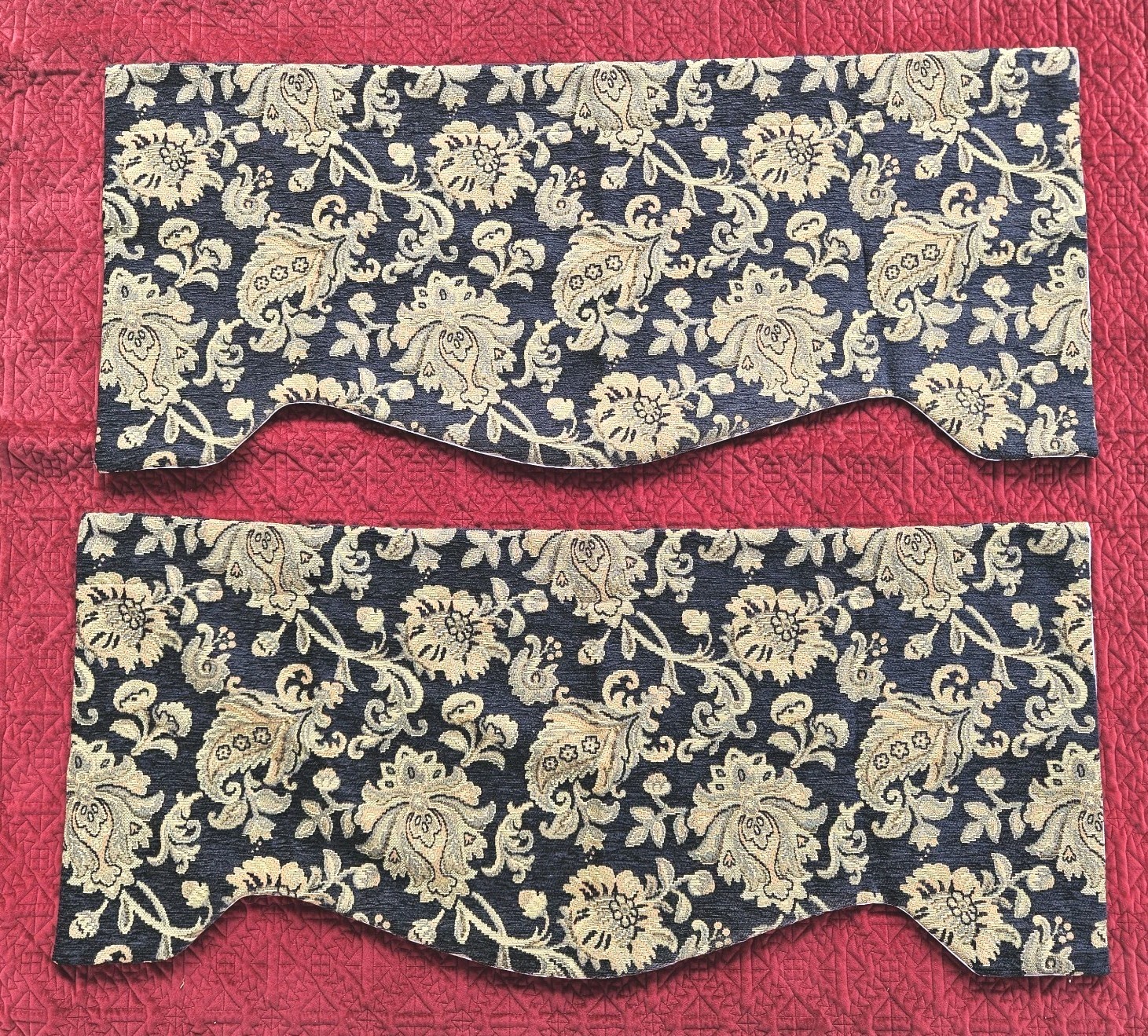 J C Penny Waverly? Lined Scalloped Brown Floral Chenille Valance 42X18 Set Of 2