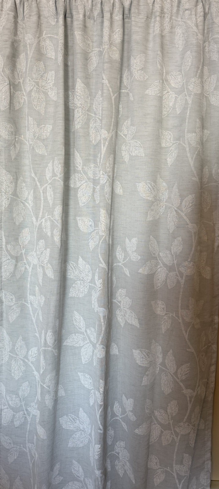 2 BROOKSTONE Blackout Thermal ZOEY LEAF Panels Ea 84”X50” Light Sage & White