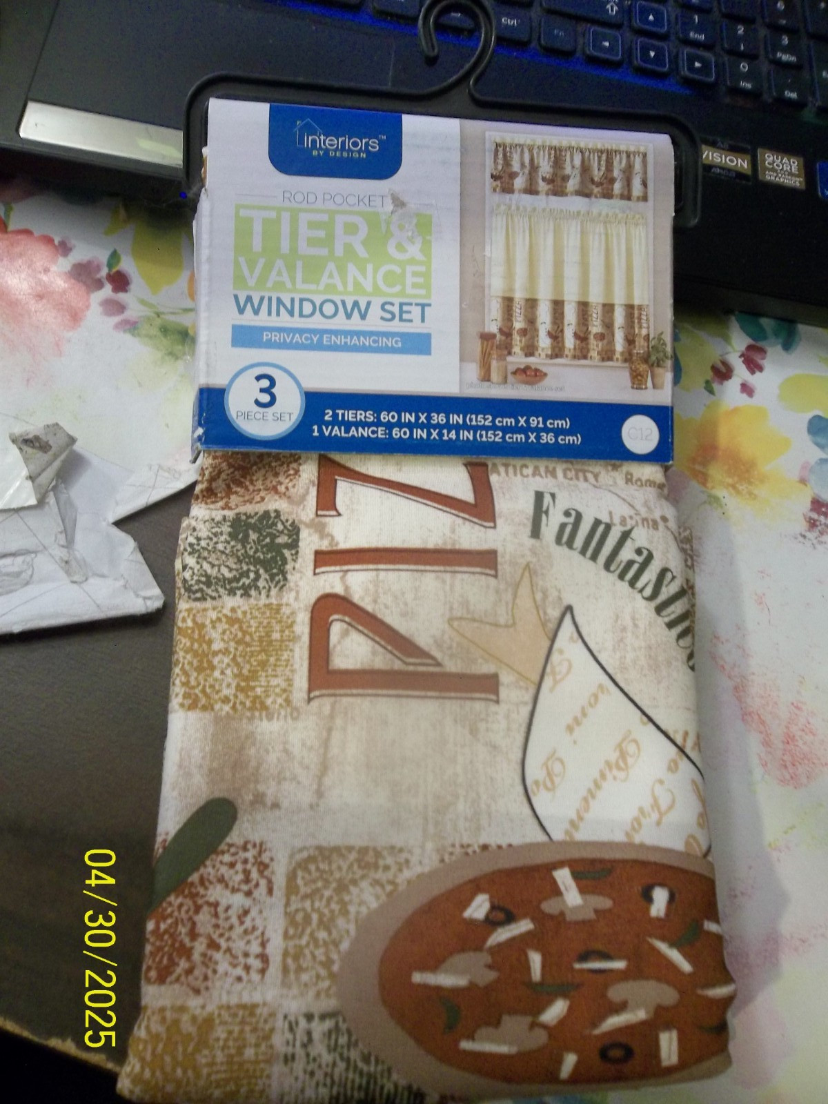 INTERIORS~PIZZA & PASTA DESIGN~3 PIECE TIER & VALANCE CURTAIN SET~NEW~ROD POCKET