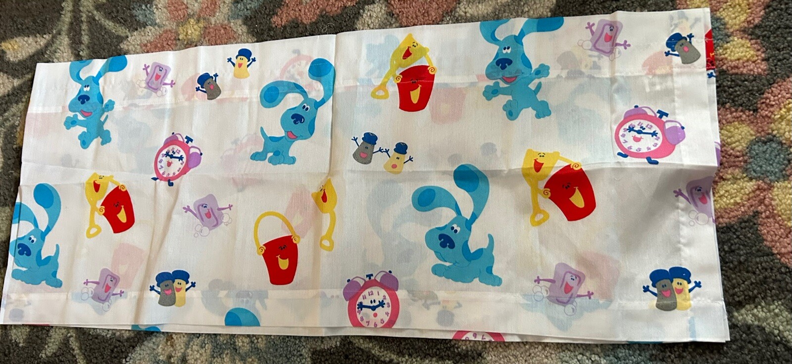 Vtg Blue’s Clues Curtain Valance EUC 84″ x 17″ Sheeting Poly Cotton