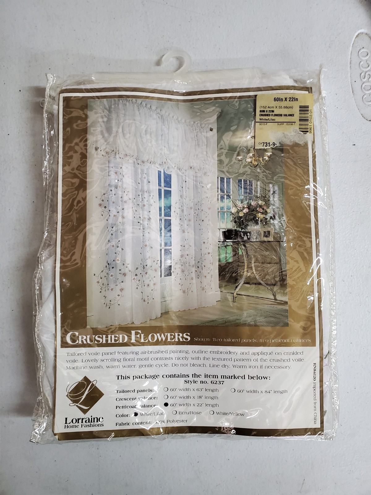 Crushed Flowers white/lilac 60in. by 22 in. Valance Lorraine Home Fashions