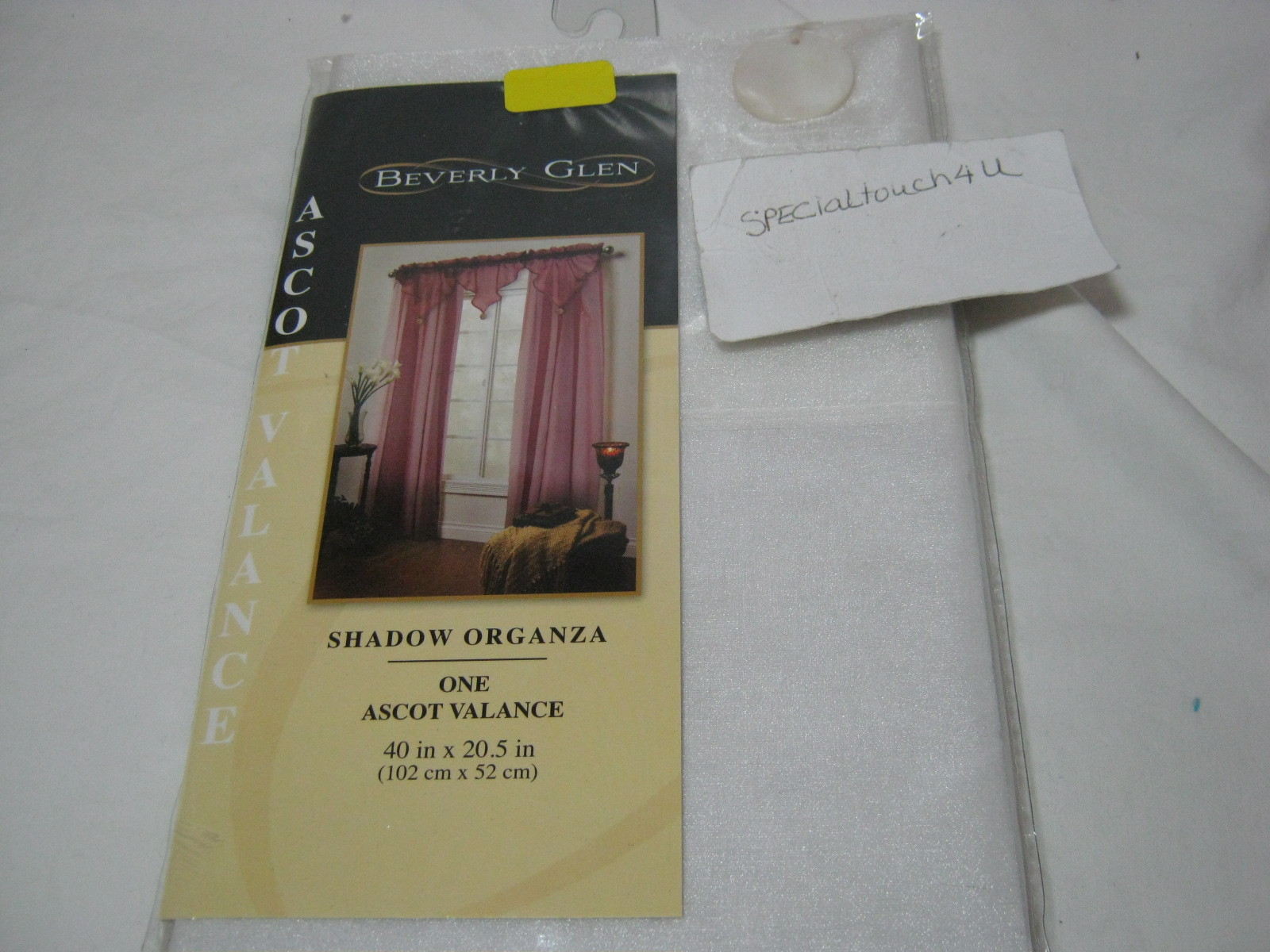 New Beverly Glen White Shadow Organza Ascot Window Valance 40×20.5 NIP
