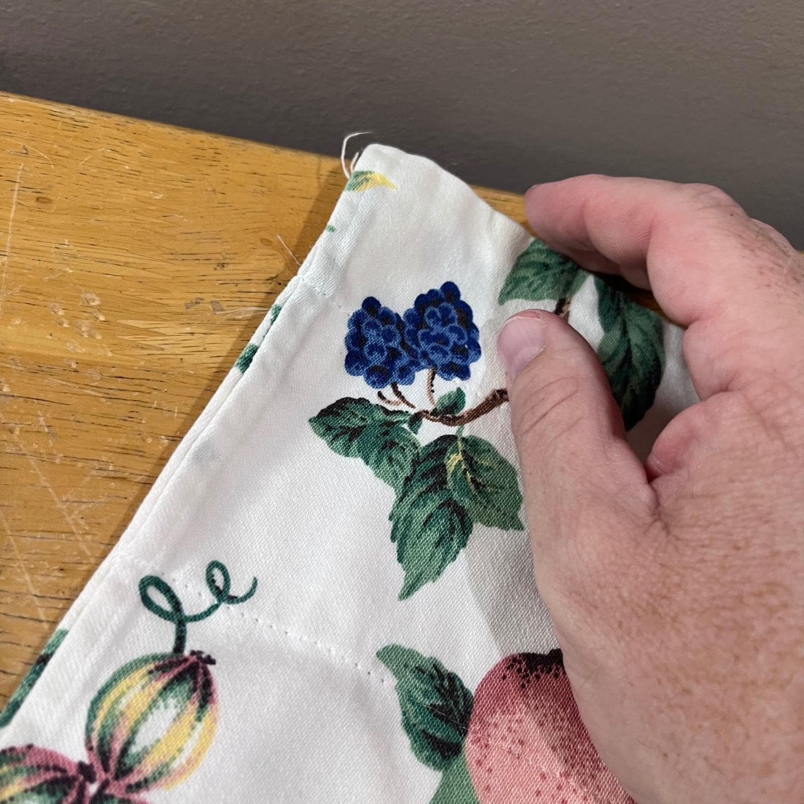 Vtg Cottagecore Fruit Botanical Window Valance 50×13 Farmhouse Orchard Print