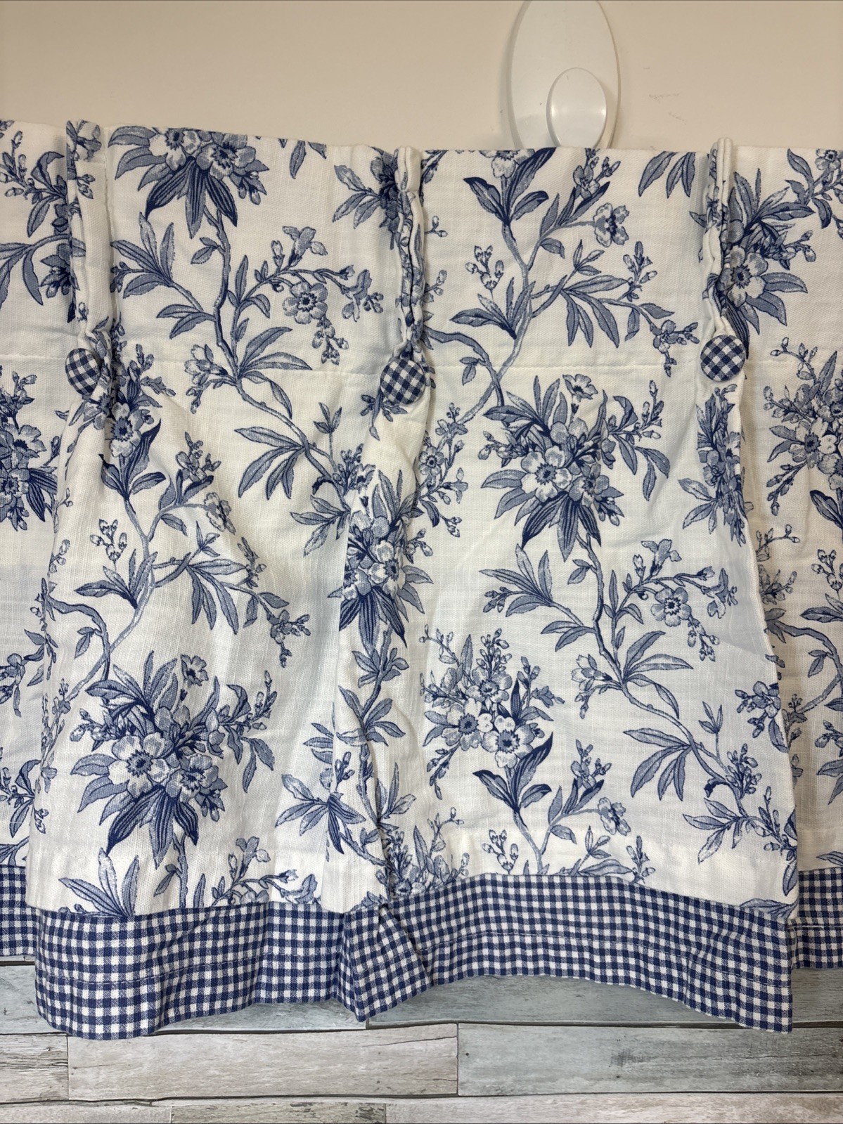 American Living Valance Blue & White Plaid FLORAL w/Button Detail 48”x 18” (#2)