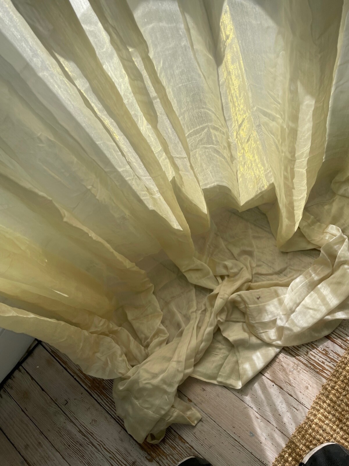 SUPER AAAA HUGE SILK PLEATED DRAPES/CURTAINS. 68 X 81 X 2