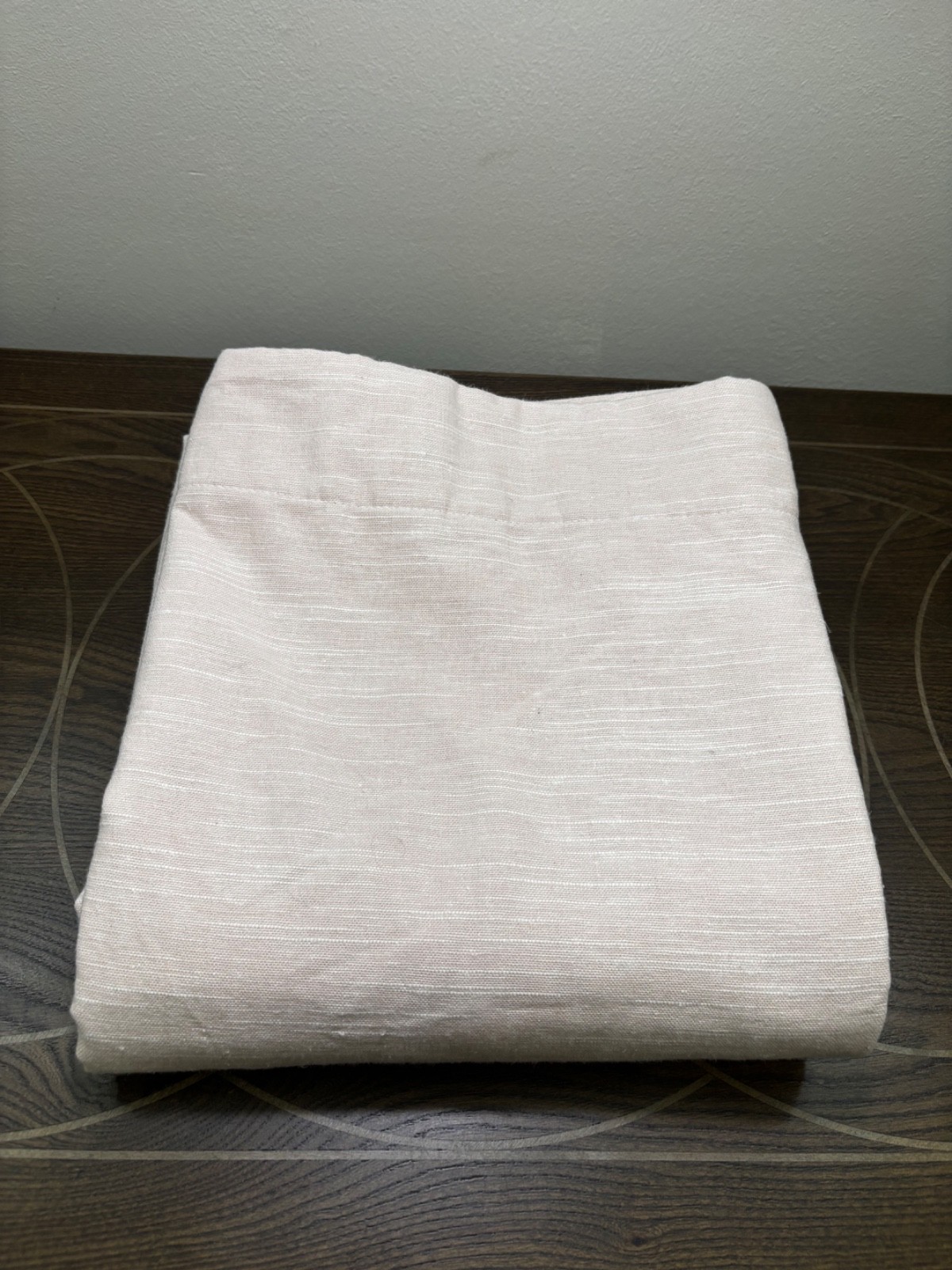 1 Pottery Barn Kids Evelyn Linen Blackout Drape 44×96″ in Blush