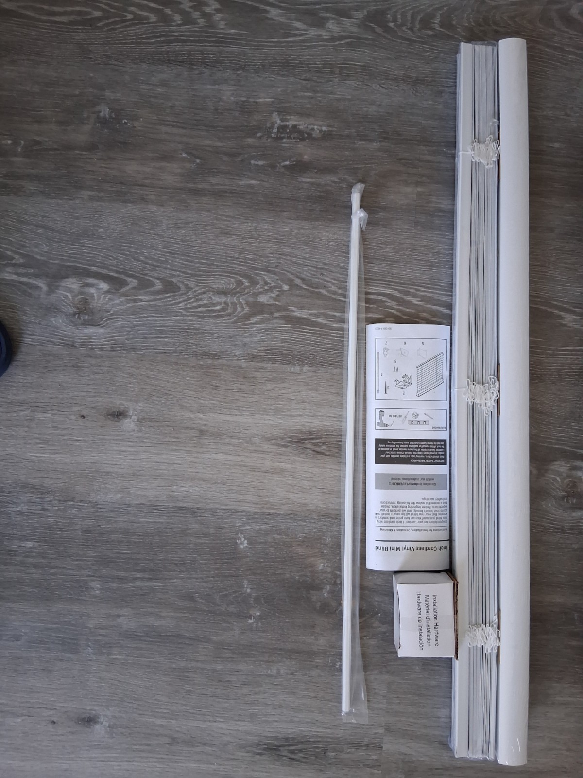 (2) Lumino 34×60 cordl room darkening 1″ white vinyl mini blinds with tilt wand.