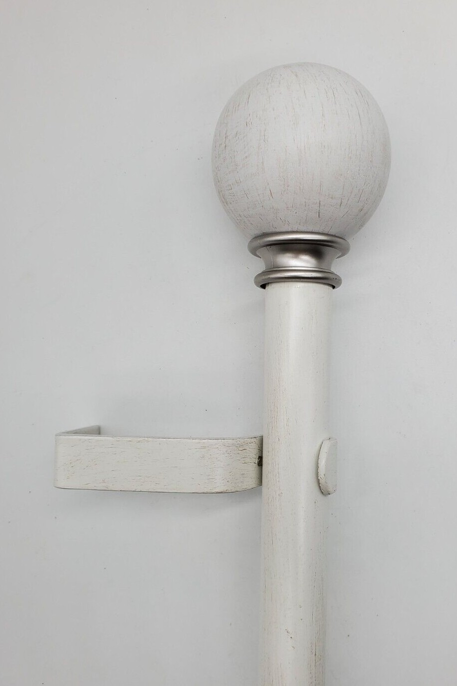 Lyla 1″ Adjustable Curtain Rod – 2 Sizes, 2 Colors