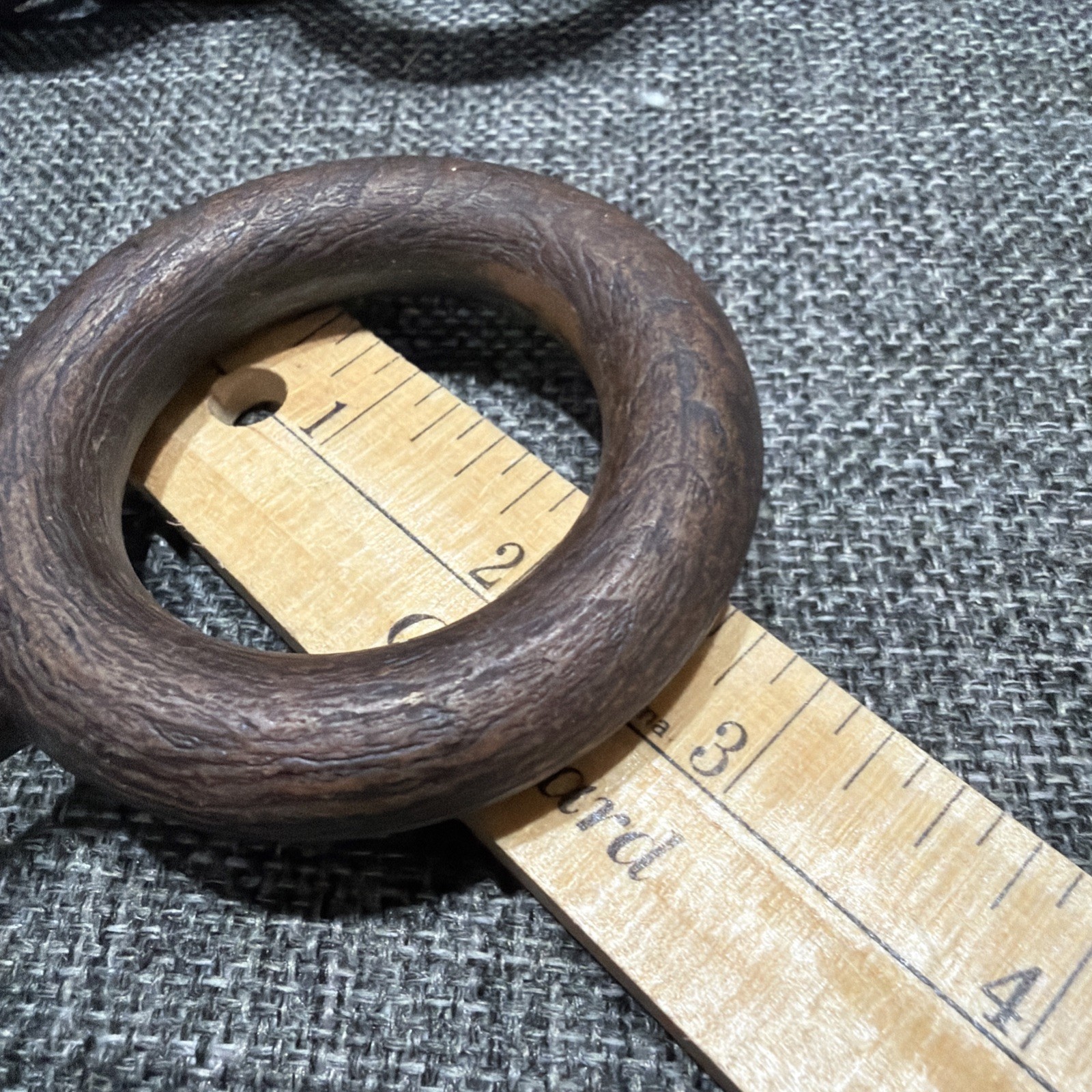 Lot Of 25 Wood Look Curtain Rings Eyes Drapery Hardware 2-3/4″ 1-3/4″ Plastic
