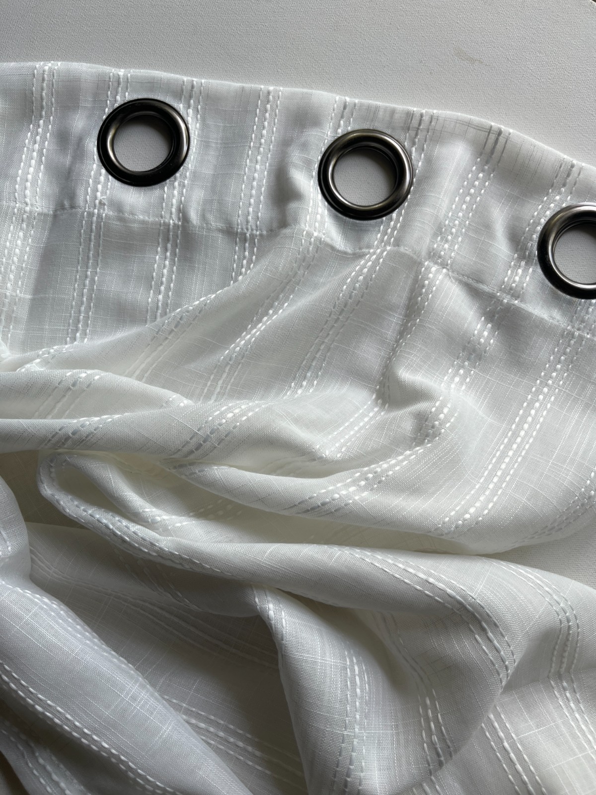 2 Sonoma Life & Style White Sheer Drapery Curtian Panels with Grommets 50″X84″