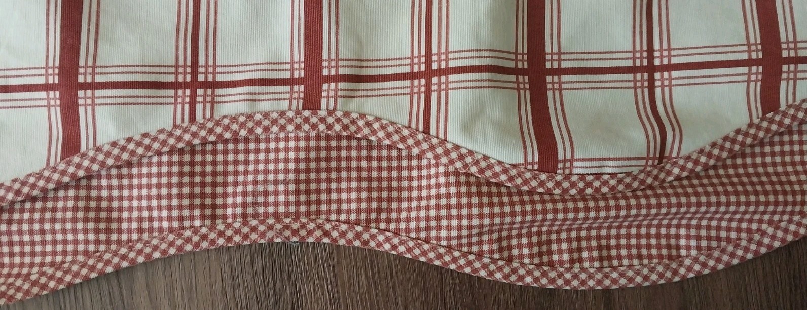 Burgandy Cream Strips & Checks Curtain Valance 74″X 15″ by