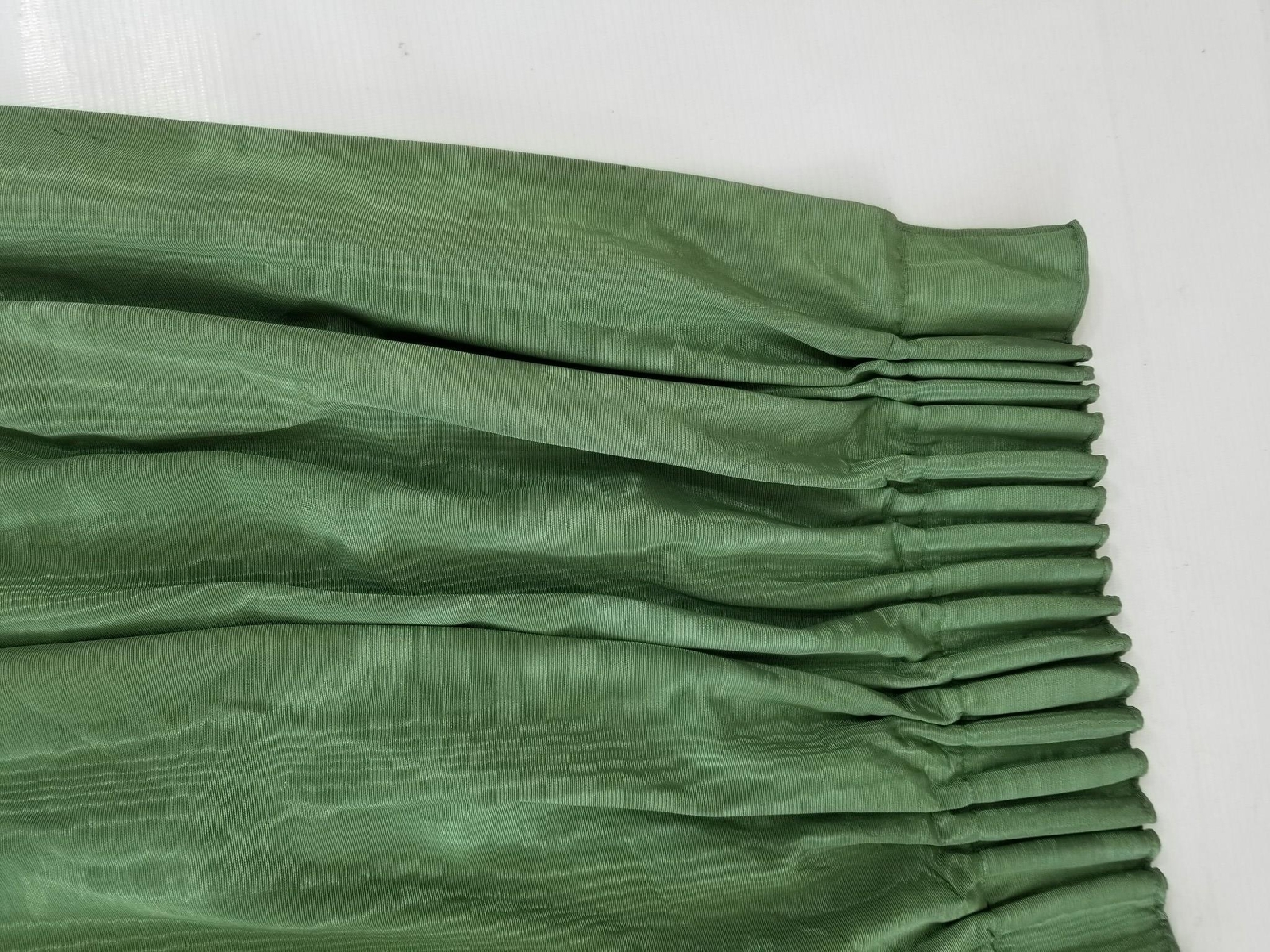 Vintage Green Moiré Pattern Lined Curtain Panel 136×68 inches