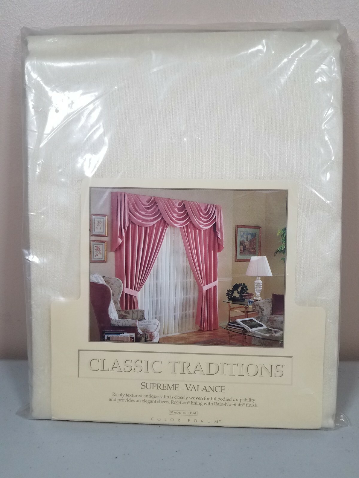 Classic Traditions Supreme Blouson Valance Eggshell 84″ Wide, 15″ Long