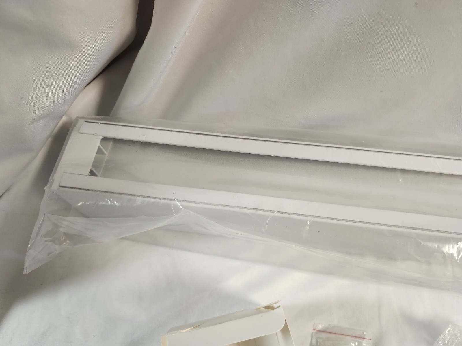 Joydeco, No Tools, Cordless Blackout Roller Shades, White – 32″W x 75″H