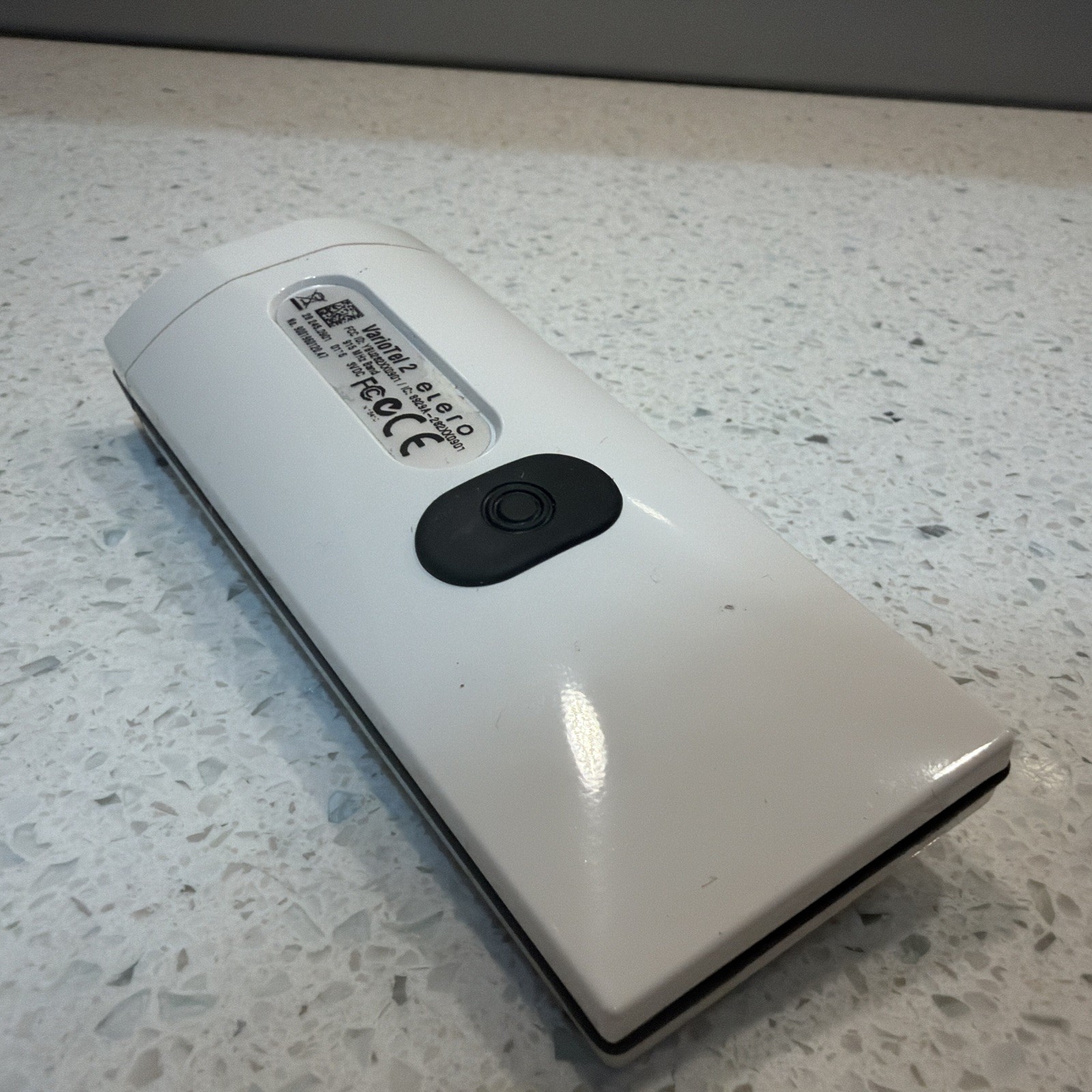 Elero Variotel 2 Wireless Handheld Transmitter 5 + 1 Channels, 868 MHz White
